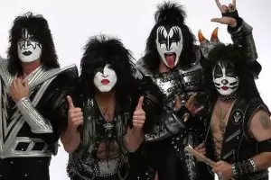 KISS включиха България в прощалното си турне