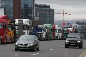 Превозвачите все пак излязоха на протест срещу тол системата