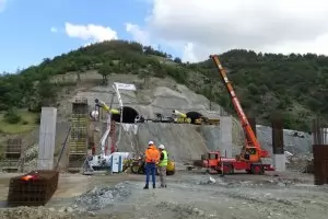 АПИ ще обжалва решенията на Сандов за блокиране на АМ Струма