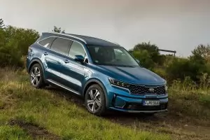 Kia Sorento също получи електродвигател