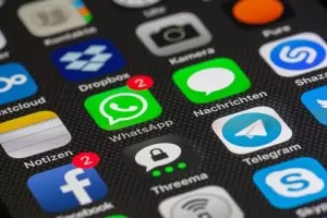 ФБР имат достъп до данни на потребителите на WhatsApp