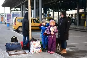 Държавни бази не са и чували, че ще настаняват бежанци