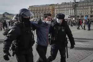 Войната в Украйна раздели семейства, но сближи непознати