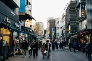 Южна Корея счупи рекорда за най-ниска раждаемост 
