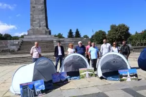 Около Паметника на Съветската армия ще бъде сложена ограда 