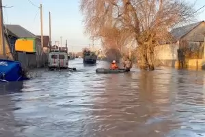 Хиляди хора са евакуирани заради прииждащи реки в Русия