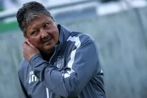 Любослав Пенев стана треньор на "Локомотив" (Пд)