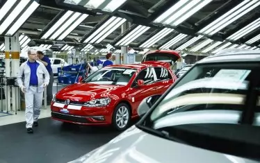 Германската прокуратура пак обискира офисите на VW