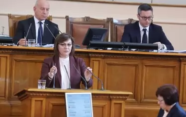 Нинова: Не Борисов управлява държавата, ДПС управлява ГЕРБ