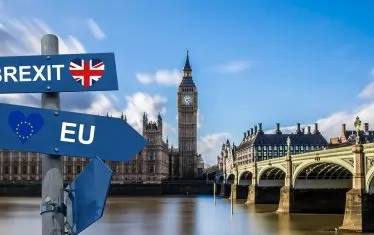 Споразумението за Brexit се шири на 1246 страници  