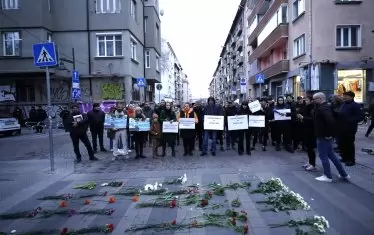 За бързо правосъдие настояха 
близки на загинало в ПТП момче