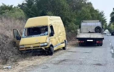 Един човек загина при полицейска гонка с мигранти